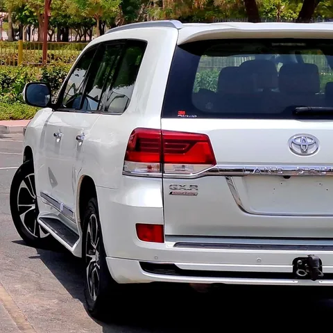 Toyota Land Cruiser 4.0L GXR GT 2021