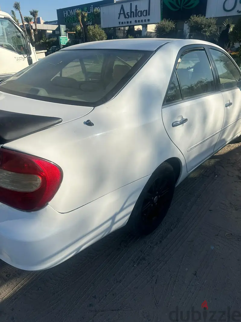 تويوتا كامري 2004