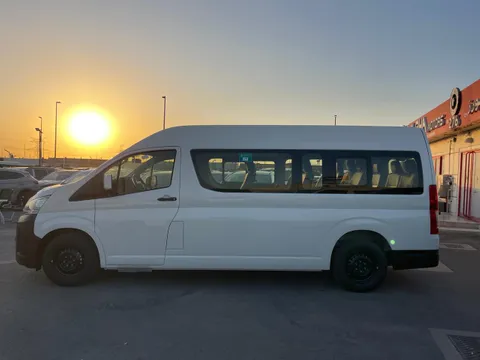 New Toyota Hiace 3.5L high roof commuter (13 seater) 2025