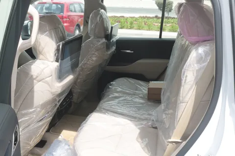 New Toyota Land Cruiser 3.5T VXR 2023