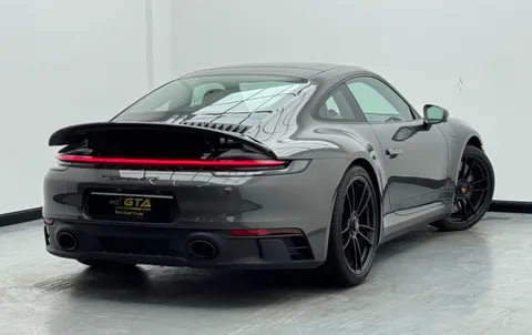Porsche 911 Carrera GTS 2024