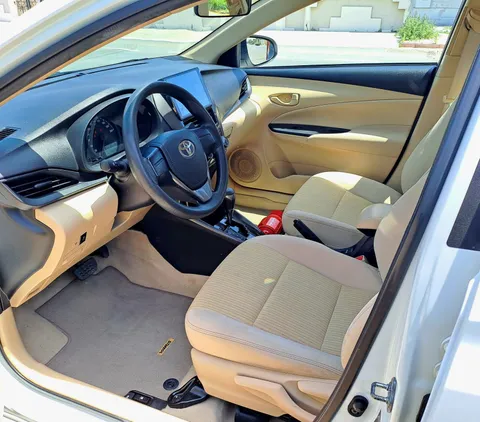 Toyota Yaris Sedan 1.5 SE 2022