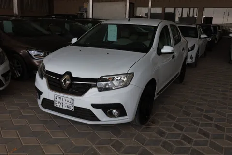 Discover undefined undefined Exterior Interior Images.Find all aspects and details of cars.