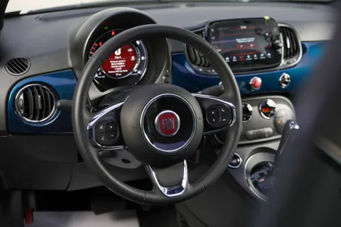 Discover undefined undefined Exterior Interior Images.Find all aspects and details of cars.