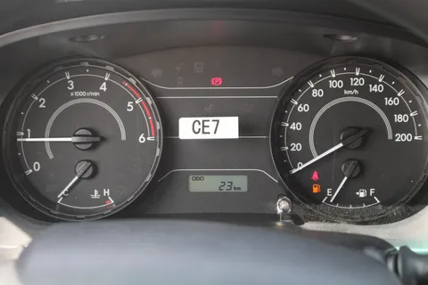 New Toyota Hilux 2.4L Double Cab 4x4 2025