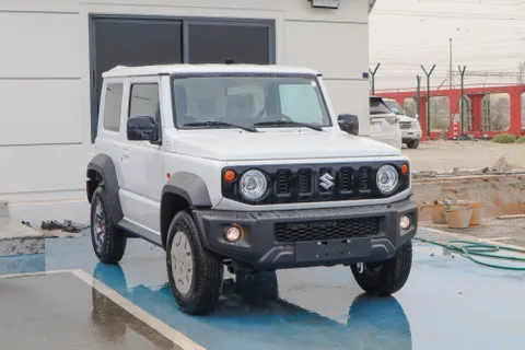 Discover undefined undefined Exterior Interior Images.Find all aspects and details of cars.