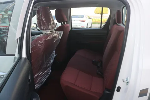 New Toyota Hilux 2.7 Double Cab 4x2 2024