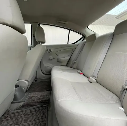 Discover undefined undefined Exterior Interior Images.Find all aspects and details of cars.