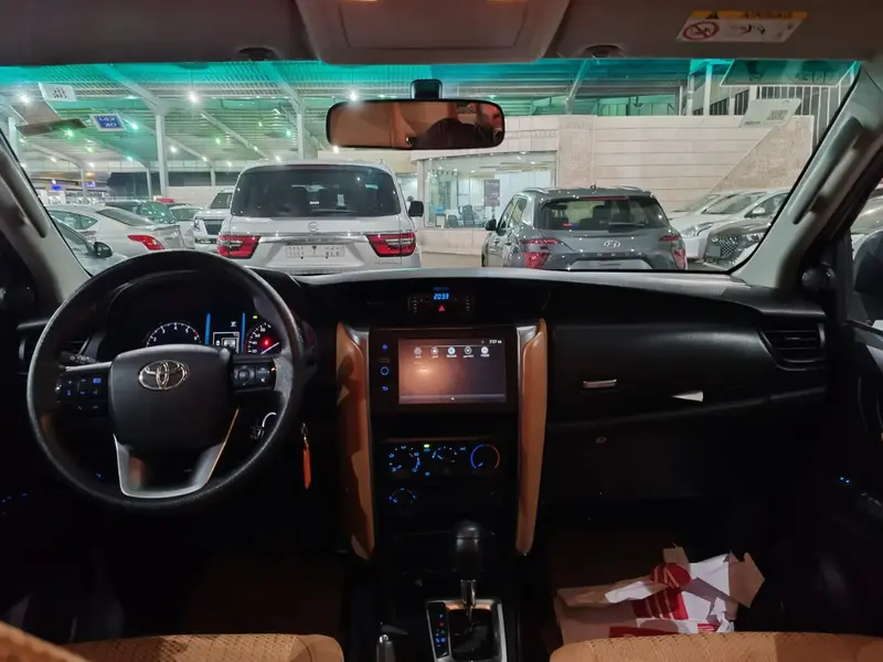 Toyota Fortuner 2023