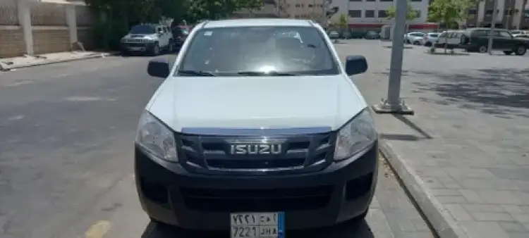 isuzu isuzu-dmax image Isuzu D-MAX 2014