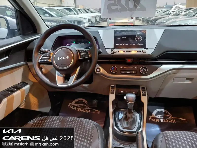 KIA Carens 2025