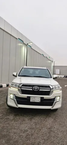 Toyota Land Cruiser 2018