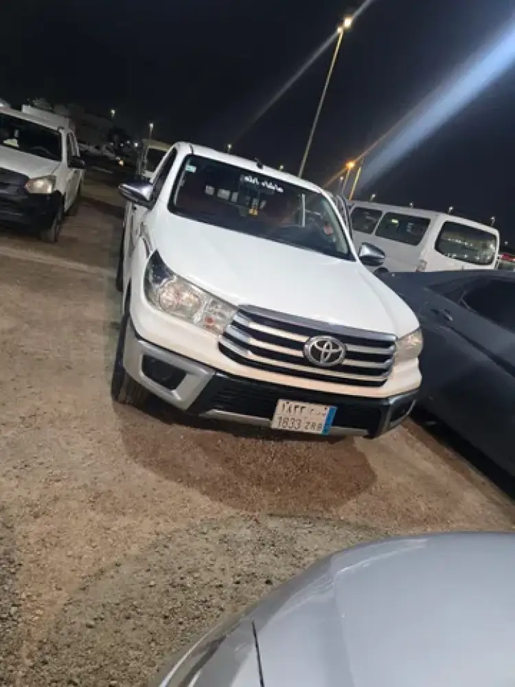 toyota toyota-hilux image Toyota Hilux 2019
