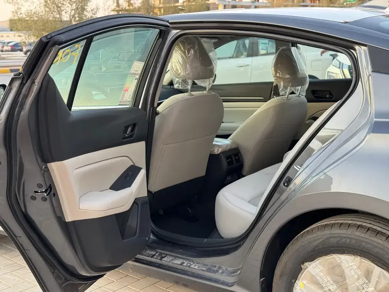 Nissan Altima 2025