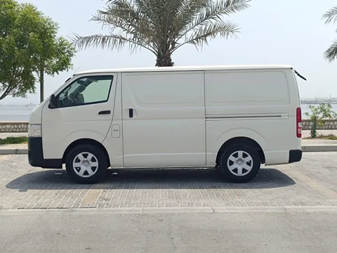 Toyota Hiace Cargo Van 2021