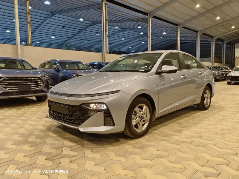 Discover undefined undefined Exterior Interior Images.Find all aspects and details of cars.
