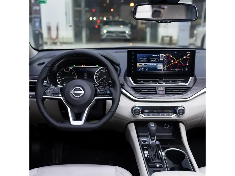 Nissan Altima 2025
