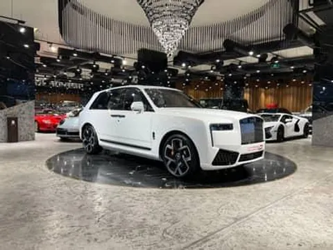 Discover undefined undefined Exterior Interior Images.Find all aspects and details of cars.