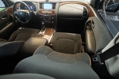 Discover undefined undefined Exterior Interior Images.Find all aspects and details of cars.
