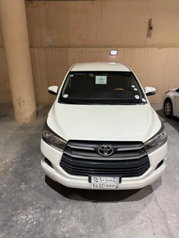 toyota innova image Toyota Innova 2017