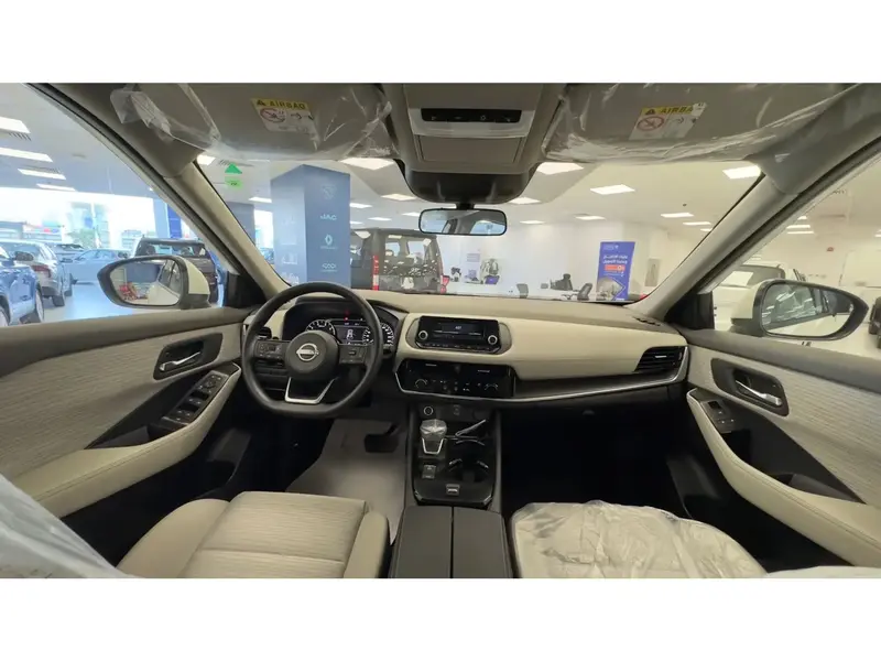 Discover undefined undefined Exterior Interior Images.Find all aspects and details of cars.