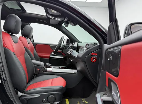 Mercedes-Benz GLB 250 4MATIC 2022