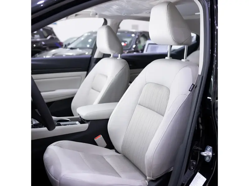 Nissan Altima 2025