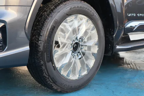 New Toyota Land Cruiser 3.5T GXR 2025