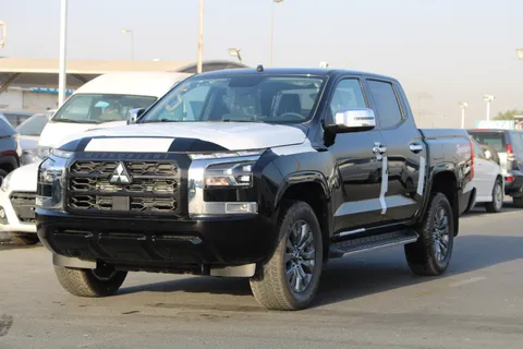 Discover undefined undefined Exterior Interior Images.Find all aspects and details of cars.
