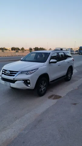 Toyota Fortuner 2.7L 2018