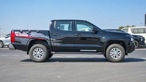 New Mitsubishi L200 2.4L Double Cab GLX 4WD 2024