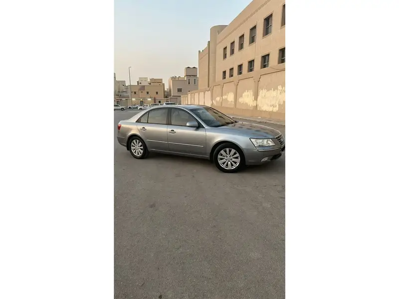 Hyundai Sonata 2009