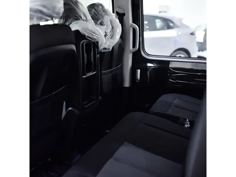 Hyundai Staria 2025