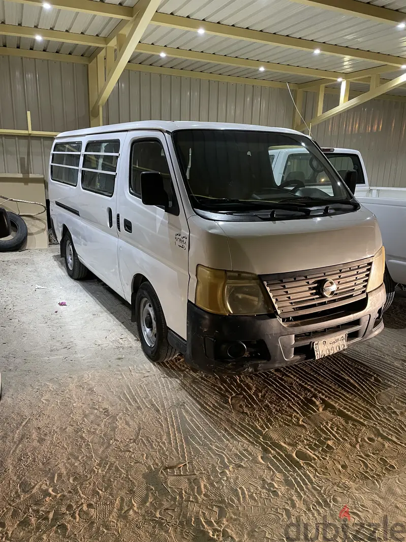 نيسان أورفان 2012