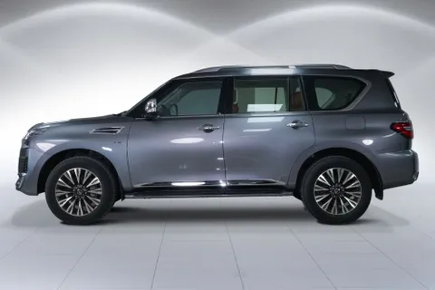 Discover undefined undefined Exterior Interior Images.Find all aspects and details of cars.
