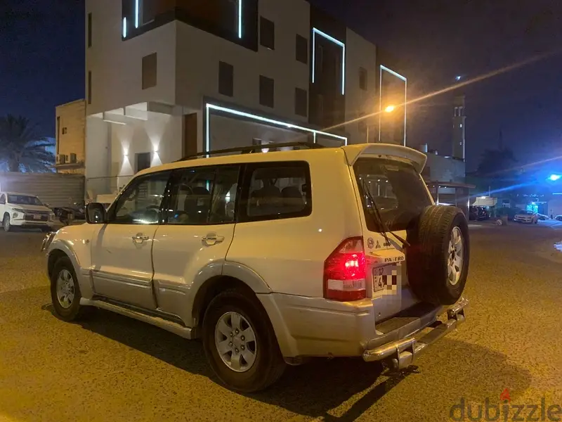 ميتسوبيشي باجيرو 2006