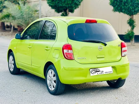 Discover undefined undefined Exterior Interior Images.Find all aspects and details of cars.