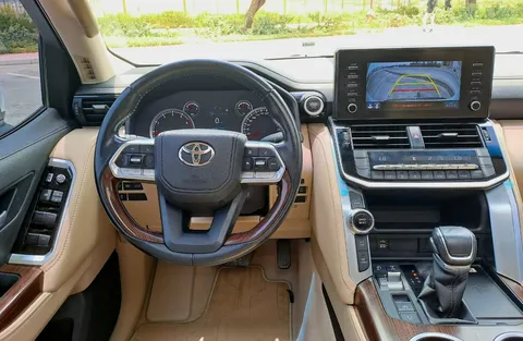 Toyota Land Cruiser 4.0L GXR 2022