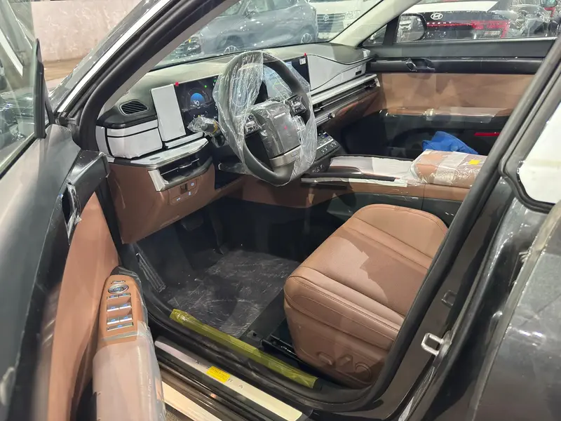 Hyundai Azera 2025