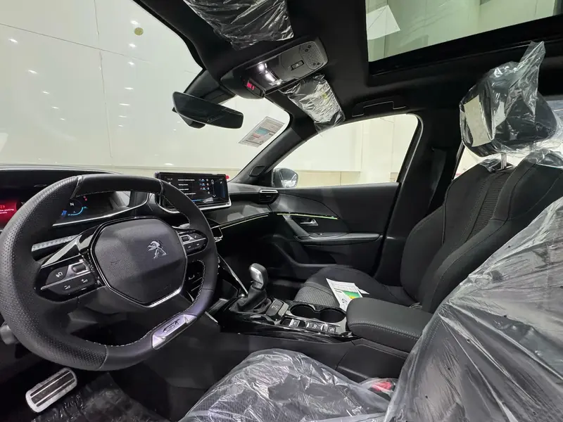 Peugeot 2008 2023