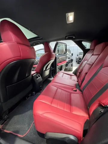 Discover undefined undefined Exterior Interior Images.Find all aspects and details of cars.
