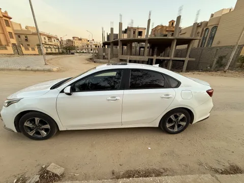 Discover undefined undefined Exterior Interior Images.Find all aspects and details of cars.