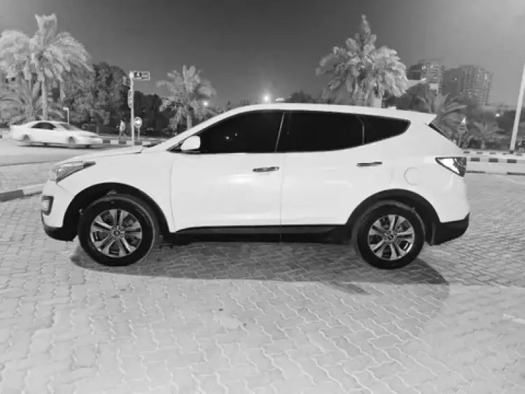 hyundai santa-fe image New Hyundai Santa Fe 2.0L 2015
