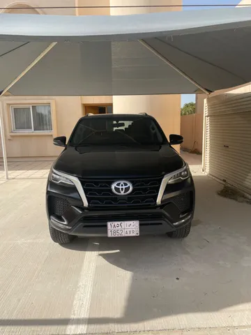 Toyota Fortuner 2.7L 2023