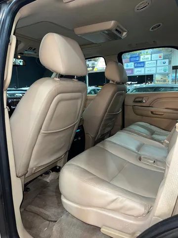 Cadillac ESCALADE 2012
