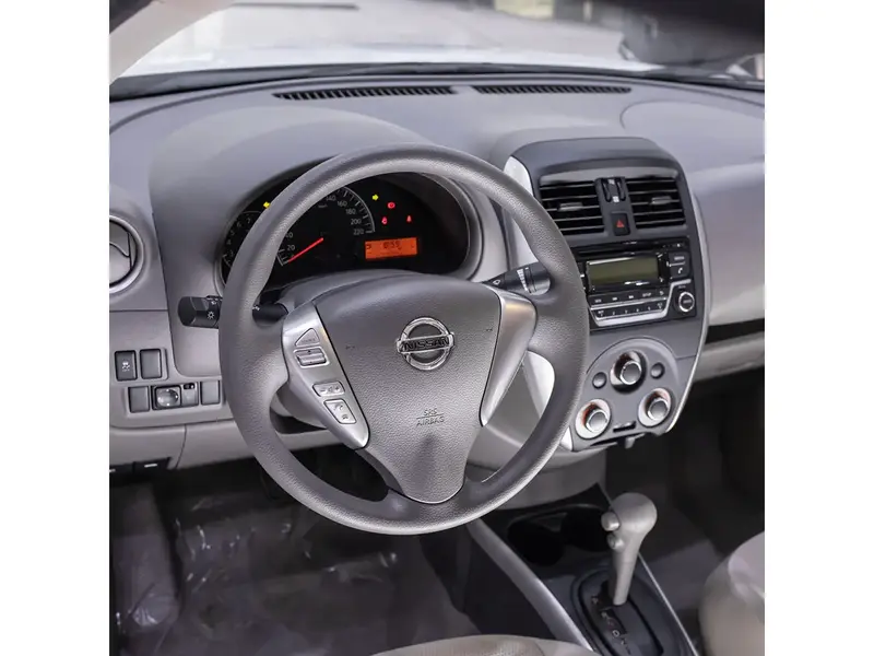 Nissan Sunny 2024