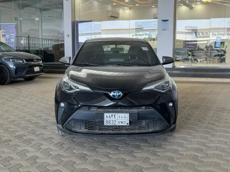 toyota c-hr image Toyota C-HR 2021