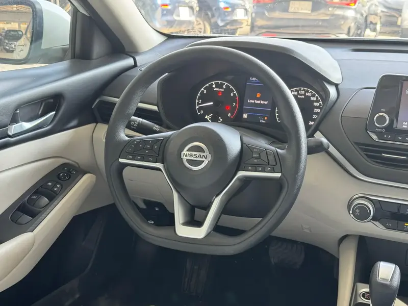 Nissan Altima 2022