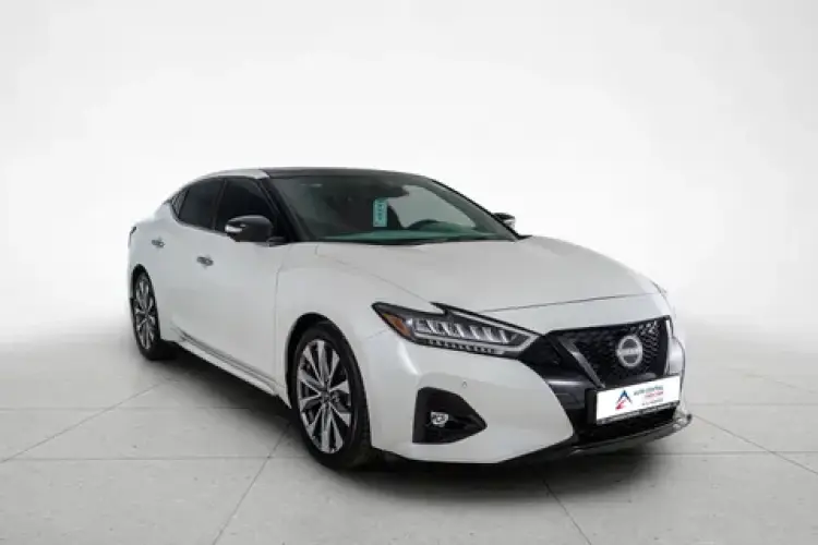 nissan maxima image Nissan Maxima 3.5L SR 2023