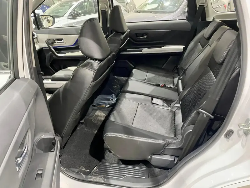 Toyota VELOZ 2025